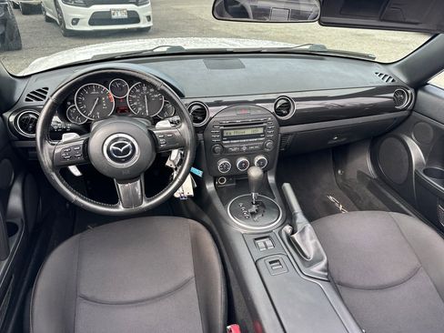 Used 2013 MAZDA MX-5 Miata Sport image 13