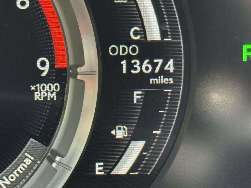 Used 2021 Lexus LC 500 Convertible w/ Touring Package RWD image 31