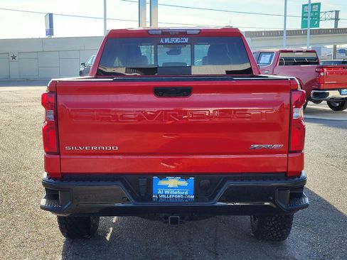 Used 2024 Chevrolet Silverado 1500 ZR2 w/ Technology Package image 4