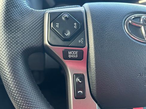 Used 2022 Toyota Tacoma SR5 image 19