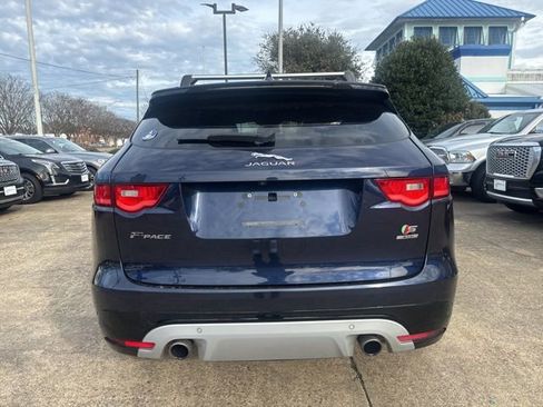 Used 2017 Jaguar F-PACE S image 6