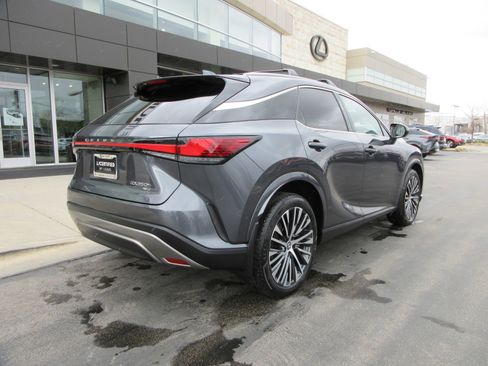 Used 2025 Lexus RX 350 w/ Convenience Package image 9