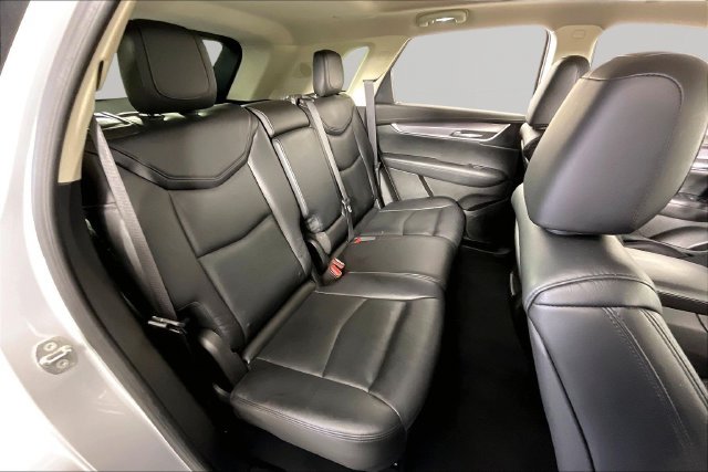 Used 2018 Cadillac XT5 Premium Luxury FWD image 21