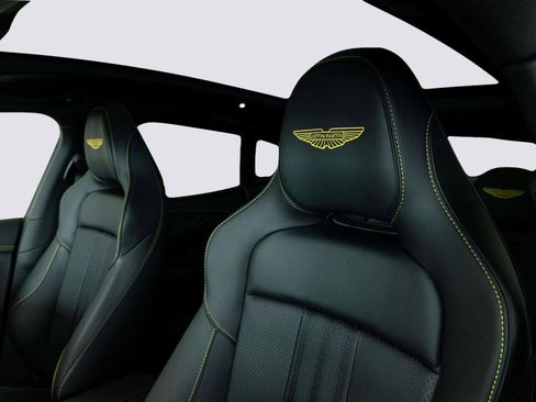 New 2026 Aston Martin DBX 707 image 16