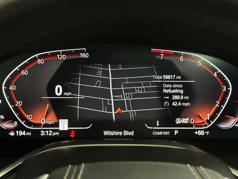 Used 2021 BMW 740i image 21