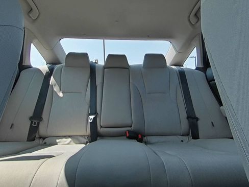 Used 2024 Honda Accord LX image 30