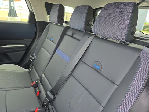 Used 2025 MINI Cooper Countryman S w/ Comfort Package Max image 14