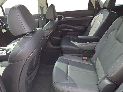New 2026 Kia Sorento EX w/ EX Premium Package FWD image 20