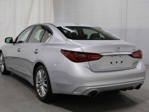 Used 2019 INFINITI Q50 Luxe w/ Essential Package (3.0T Luxe) AWD/4WD image 3
