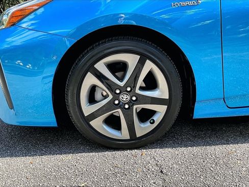 Used 2021 Toyota Prius Limited FWD image 35