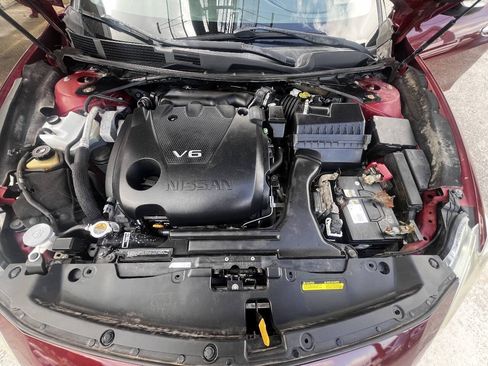 Used 2017 Nissan Maxima Platinum FWD image 18
