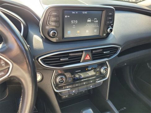 Used 2019 Hyundai Santa Fe Limited image 25