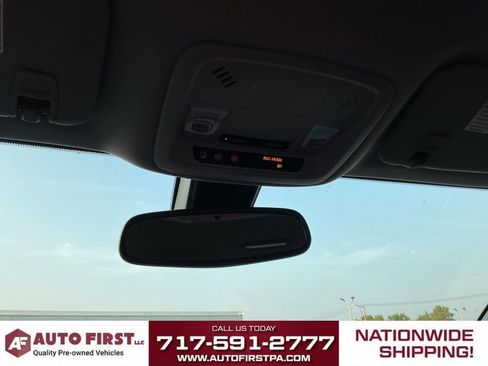 Used 2018 Chevrolet Malibu LT FWD image 23