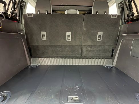 Used 2022 Ford Bronco Badlands image 16