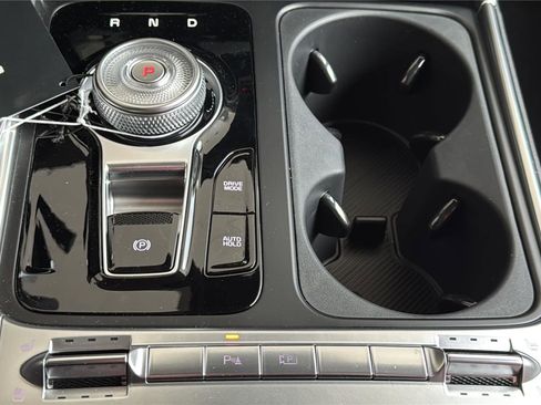 New 2026 Kia Carnival SX FWD image 25