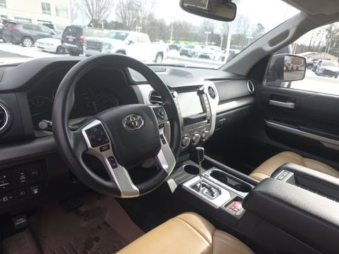 Used 2021 Toyota Tundra SR5 image 11