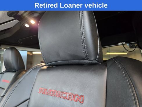 Used 2025 Jeep Wrangler Rubicon AWD/4WD image 11