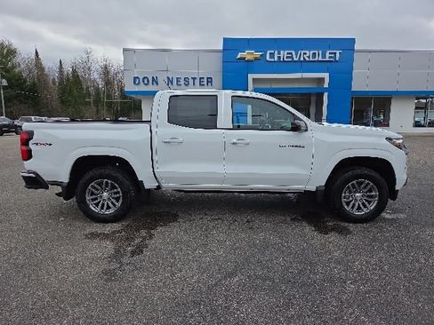 New 2026 Chevrolet Colorado LT w/ LT Convenience Package AWD/4WD image 33