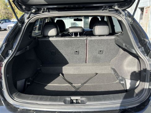 Used 2018 Nissan Rogue Sport SL image 25