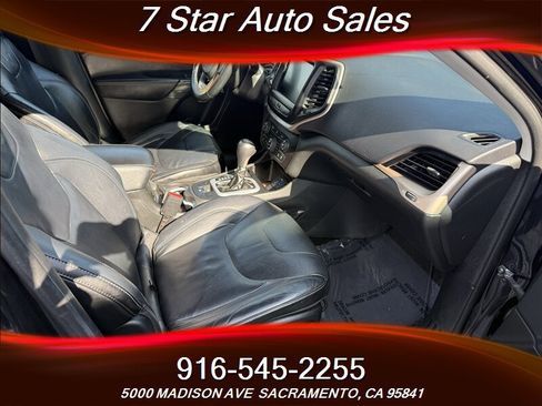 Used 2014 Jeep Cherokee Limited image 12