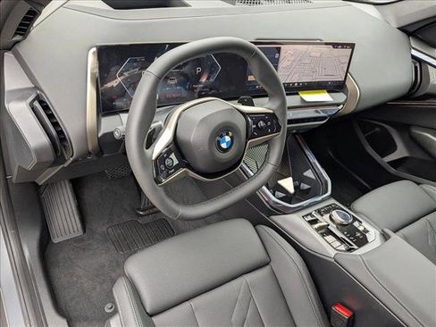 Used 2025 BMW X3 xDrive30i w/ Premium Package AWD/4WD image 3