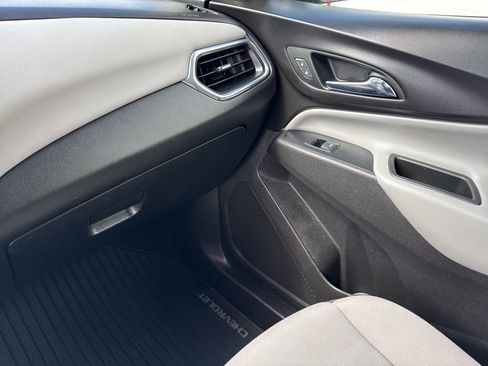 Used 2019 Chevrolet Equinox LT FWD image 27