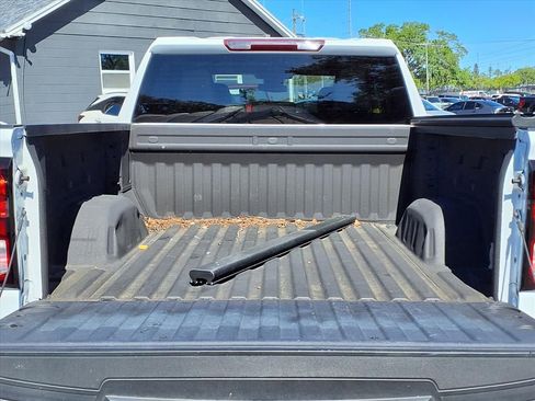 Used 2024 GMC Sierra 1500 Pro w/ Graphite Edition RWD image 18