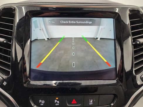 Used 2021 Jeep Cherokee Limited w/ Elite Package image 15