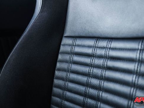 Used 2014 Ford Mustang Shelby GT500 w/ Equipment Group 821A image 22