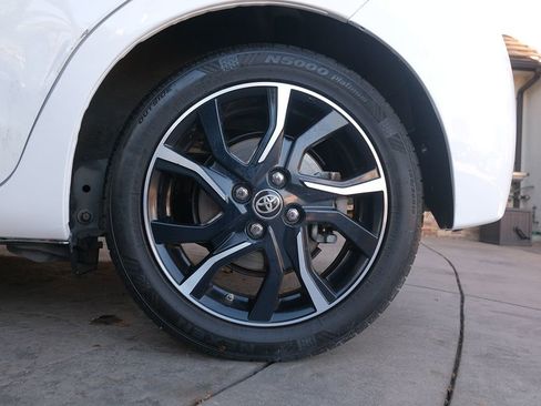 Used 2016 Toyota Yaris SE image 35