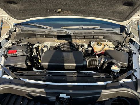 Used 2022 GMC Yukon Denali w/ Denali Premium Package image 11