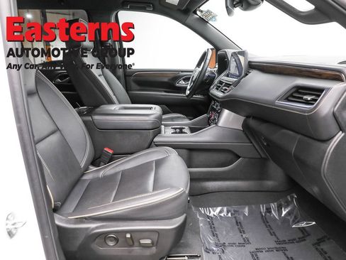 Used 2024 Chevrolet Tahoe Premier AWD/4WD image 25
