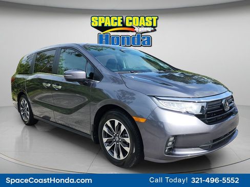 Certified 2024 Honda Odyssey EX-L image 2