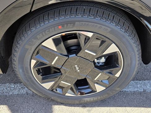 New 2026 Kia Sportage SX image 5