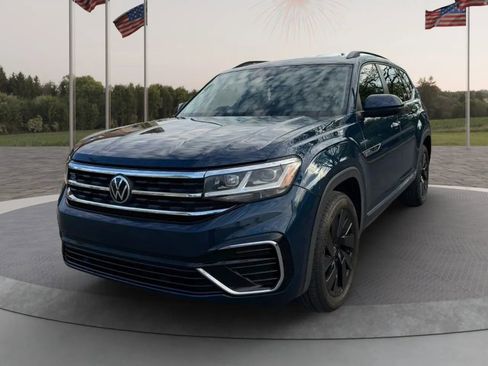 Used 2021 Volkswagen Atlas SE w/ Panoramic Sunroof Package FWD image 1