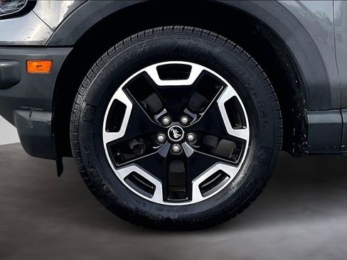 Used 2022 Ford Bronco Sport Outer Banks image 10