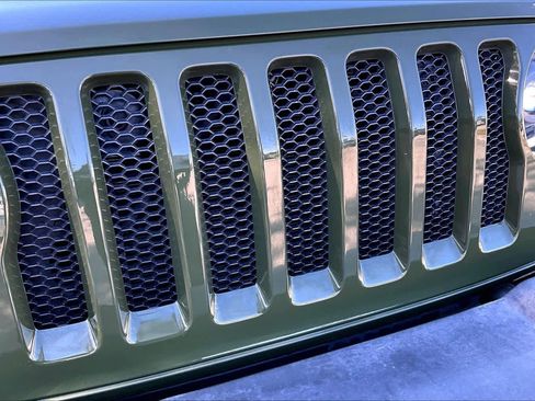 Used 2021 Jeep Wrangler Unlimited Sport w/ Sun And Sound Package image 28