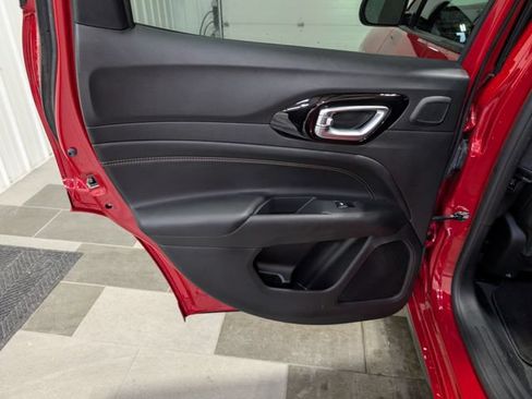 Used 2022 Jeep Compass Limited w/ (RED) Package AWD/4WD image 9