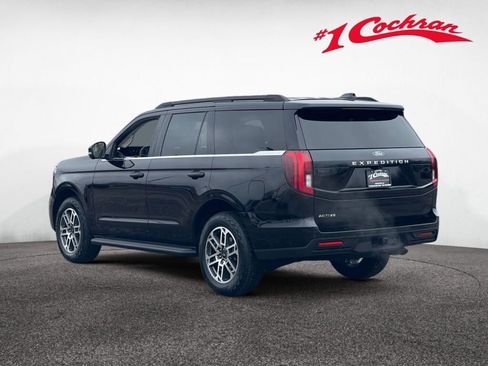 Certified 2025 Ford Expedition Active image 20