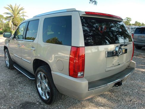 Used 2008 Cadillac Escalade 2WD image 8