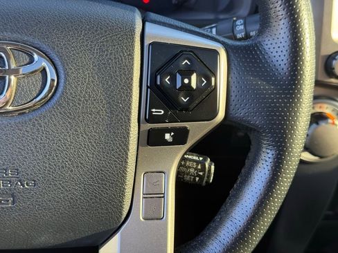 Used 2023 Toyota 4Runner SR5 Premium w/ Moonroof Package image 32