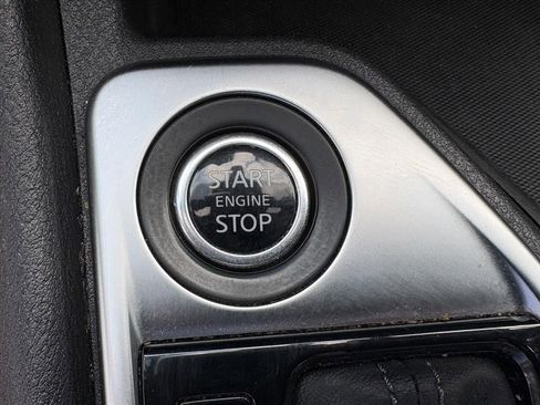 Used 2024 Nissan Sentra SV image 14