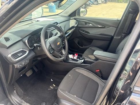 Used 2022 Chevrolet TrailBlazer LT FWD image 10