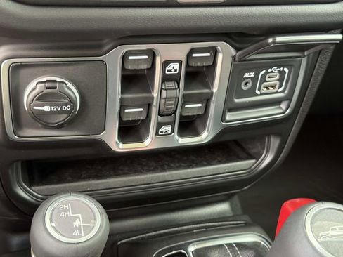 New 2026 Jeep Gladiator Sport AWD/4WD image 34