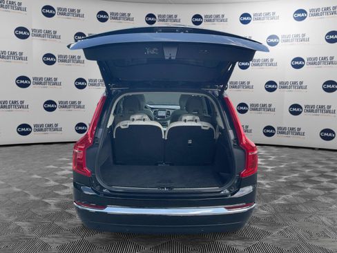 Used 2023 Volvo XC90 B6 Plus AWD/4WD image 11