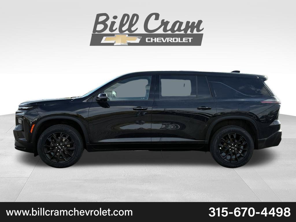Used 2024 Chevrolet Traverse LS w/ Midnight/Sport Edition FWD image 43