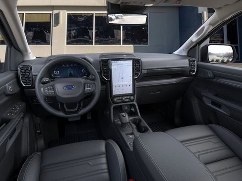 New 2025 Ford Ranger Lariat w/ FX4 Off-Road Package image 31