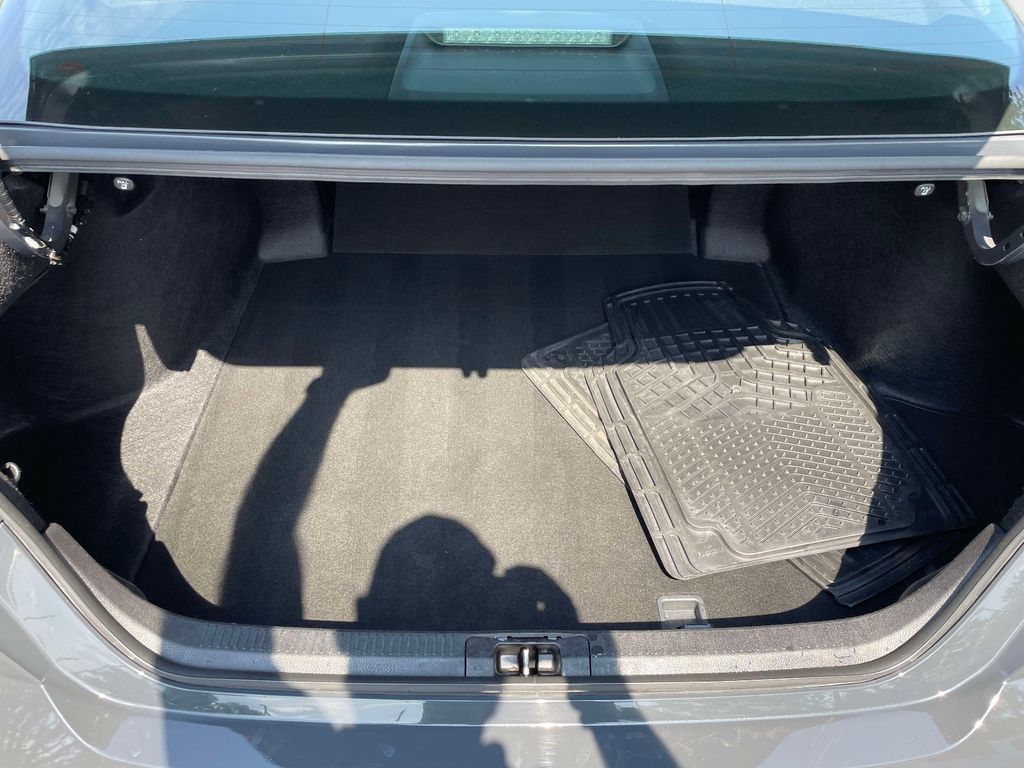 Used 2025 Toyota Camry LE FWD image 14
