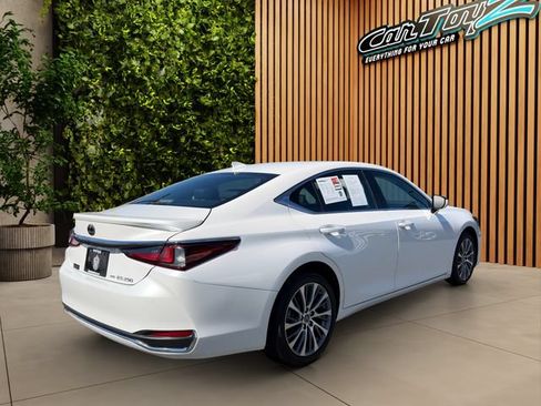 Used 2021 Lexus ES 250 w/ Premium Package AWD/4WD image 6