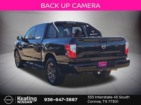 Certified 2024 Nissan Titan SV w/ SV Bronze Edition Package image 5